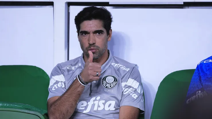 Abel Ferreira tecnico do Palmeiras durante partida contra o Flamengo (Foto: Ettore Chiereguini/AGIF)