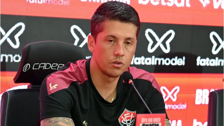 Thiago Carpini, treinador do Vitória