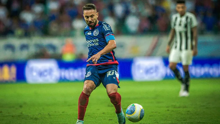 Everton Ribeiro jogador do Bahia durante partida contra o Botafogo no estadio Arena Fonte Nova pelo campeonato Brasileiro A 2024.