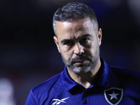 Artur Jorge é orientado sobre decisão crucial no Botafogo: “Não dá”