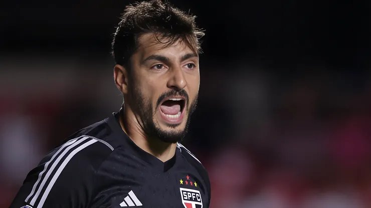 Rafael goleiro do São Paulo durante partida contra o Puerto Cabello no estádio Morumbi pelo campeonato Copa Sul-Americana 2023. Rafael mandou recado sobre as quartas