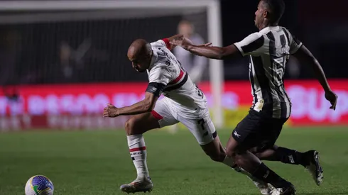 Botafogo e São Paulo duelam por vaga nas semis da Libertadores
