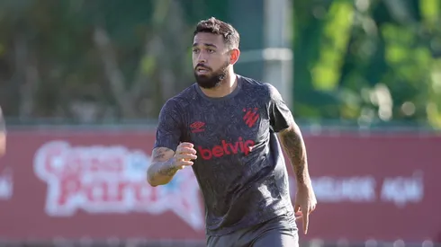 Felipe Ferreira jogador do Sport durante treino da equipe no CT do clube