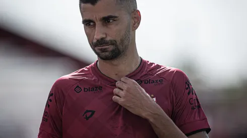 Jorginho durante confronto contra o Juventude no Brasileirão 2024.