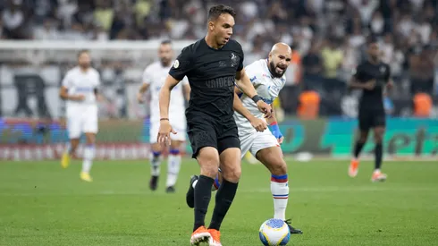 Giovane jogador do Corinthians durante partida contra o Fortaleza no estádio Arena Corinthians pelo campeonato Brasileiro A 2024. Foto: Fabio Moreira Pinto/AGIF