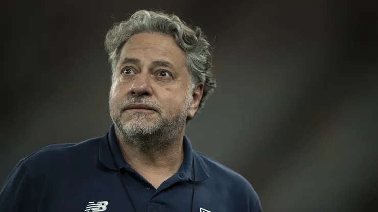 Júlio Casares presidente do São Paulo antes da partida contra o Flamengo no estádio Maracanã pelo campeonato Brasileiro A 2024. Foto: Jorge Rodrigues/AGIF