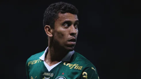Marcos Rocha jogador do Palmeiras durante partida contra o Santos (Foto: Ettore Chiereguini/AGIF)