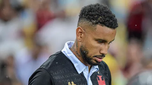 Jair vem se recuperando de uma lesão – Foto: Thiago Ribeiro/AGIF