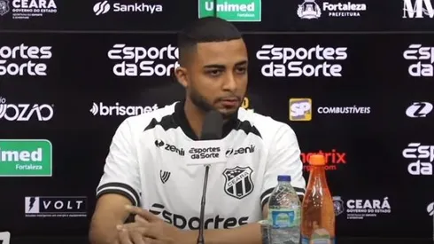 Rafinha durante apresentação no Ceará – Reprodução/Vozão TV