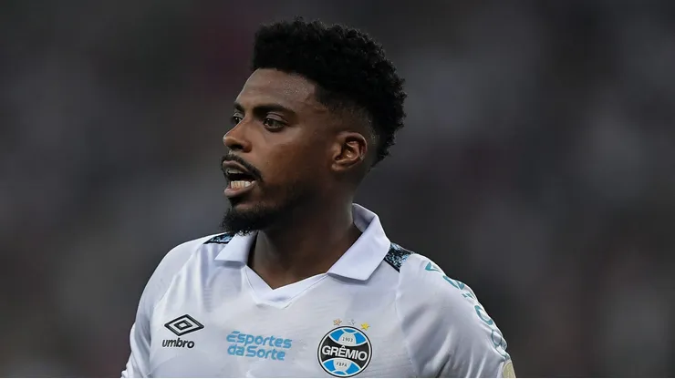 Jemerson está liberado para atuar pelo Grêmio.