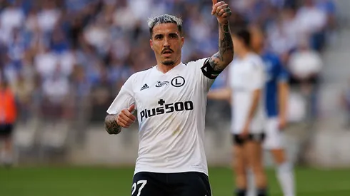 Josué Pesqueira, jogador do Coritiba, atuando no Legia Warszawa-POL