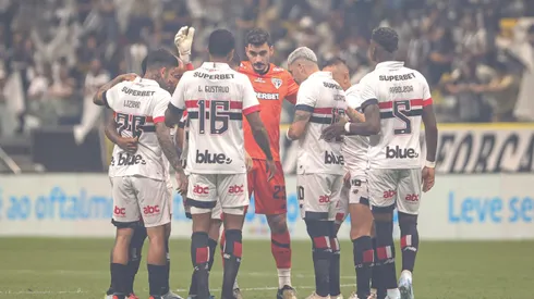 Zubeldía manda a real sobre o elendo após eliminação (Foto: Gilson Lobo/AGIF)