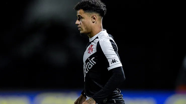 Coutinho foi o principal reforço do Vasco para a temporada - Foto: Thiago Ribeiro/AGIF