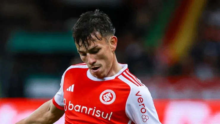 Bernabei tem contrato somente até dezembro com o Internacional.
