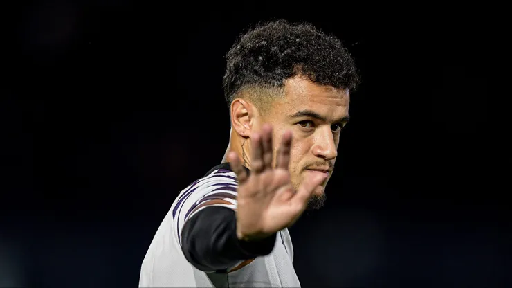 Philippe Coutinho, jogador do Vasco, durante aquecimento antes da partida contra o RB Bragantino, em São Januário, pelo Campeonato Brasileiro.