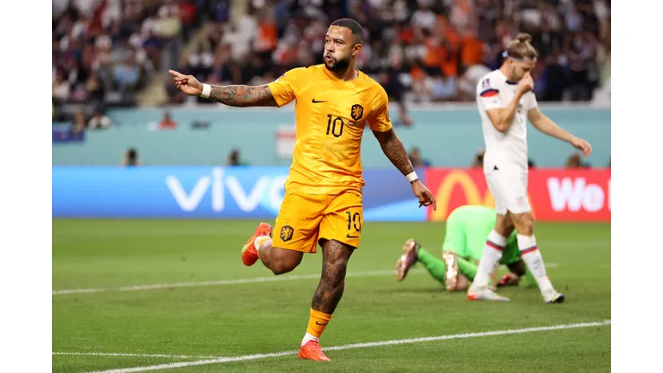 Memphis Depay durante confronto contra os Estados Unidos na Copa do Mundo de 2022.