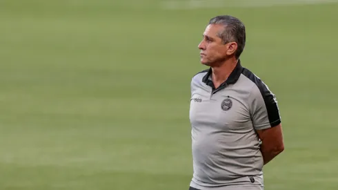 Jorginho assumiu o Coritiba recentemente – Foto: Marcello Zambrana/AGIF