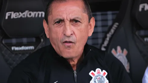 Ramón Díaz, treinador do Corinthians