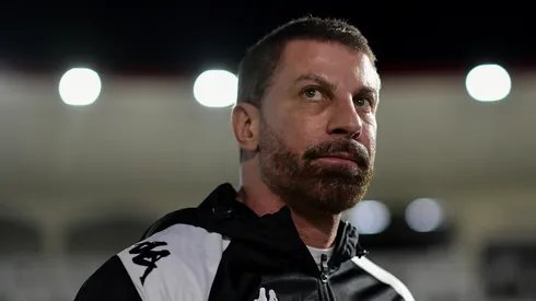 Pedrinho segue trabalhando em busca de melhorias para o Vasco – Foto: Thiago Ribeiro/AGIF