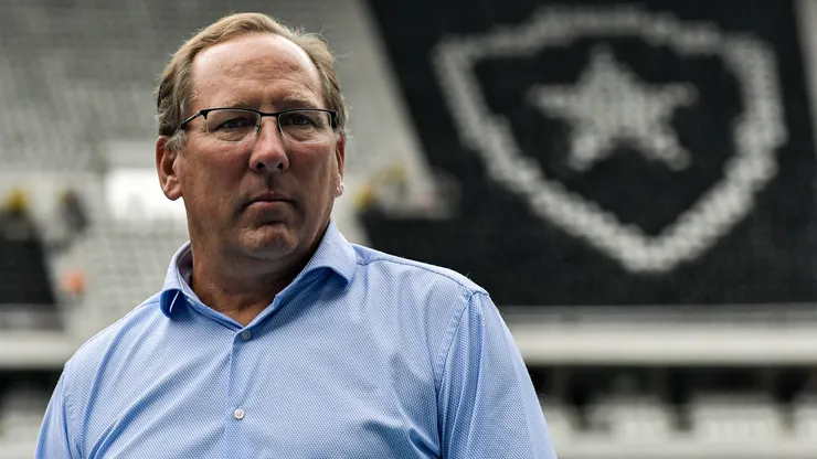 John Textor acionista majoritário do Botafogo antes da partida contra o Fluminense no estádio Engenhão pelo campeonato Brasileiro A 2022. Foto: Thiago Ribeiro/AGIF