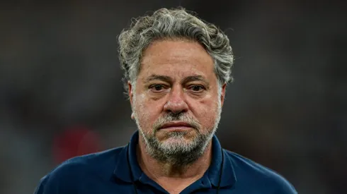 Casares se pronuncia no São Paulo.