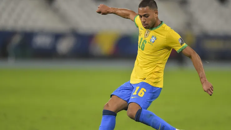 Renan Lodi jogador do Brasil durante partida contra o Chile no estadio Engenhao pelo campeonato Copa America 2021. Lateral pode ser contratado