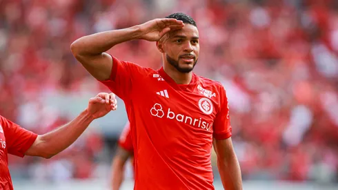Wanderson jogador do Internacional comemora seu gol durante partida contra o Ypiranga no estádio Beira-Rio pelo campeonato Gaúcho 2024. Foto: Maxi Franzoi/AGIF
