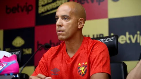 Pepa é apresentado como novo tecnico do Sport, no CT do clube pernambucano, nesta quarta-feira (4).
