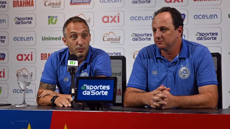 Rogerio Ceni, tecnico do Bahia e o diretor Cadu Santoro durante entrevista coletiva de imprensa (Foto: Walmir Cirne/AGIF)