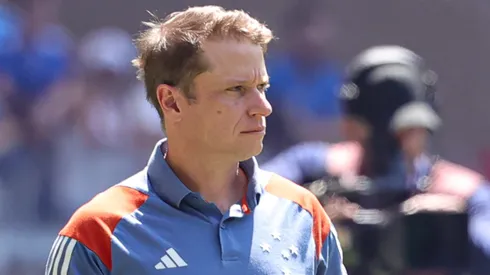 Fernando Seabra, técnico do Cruzeiro, durante partida contra o Atletico-GO no Mineirão, pelo Campeonato Brasileiro.
