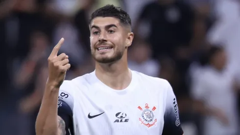 Pedro Raul não jogará no Internacional.