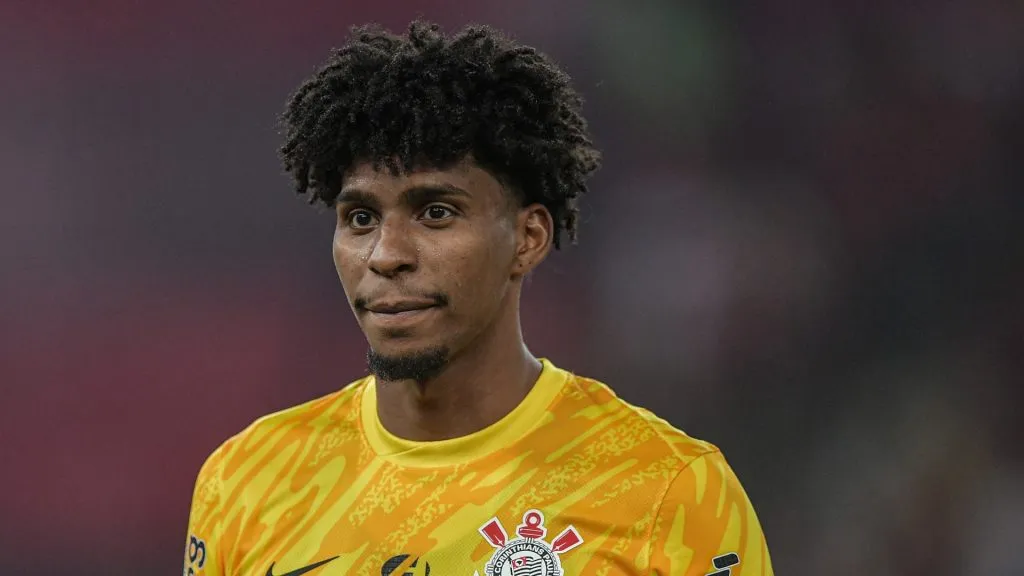 Hugo Souza, goleiro do Corinthians