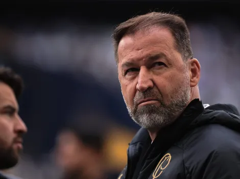 Augusto Melo é pego de surpresa e Corinthians leva punição grave da FIFA