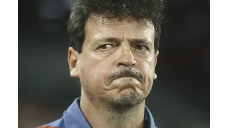 Fernando Diniz técnico do Cruzeiro durante partida contra o Athletico-PR no estadio Arena da Baixada pelo campeonato Brasileiro A 2024.