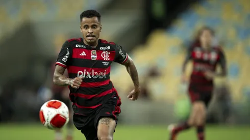 Allan jogador do Flamengo durante partida contra o Nova Iguacu no estadio Maracana pelo campeonato Carioca 2024.