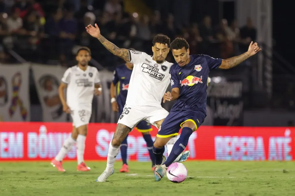 Para Neto, Botafogo vencerá o Brasileiro, mas não a Libertadores – Foto: Joisel Amaral/AGIF.