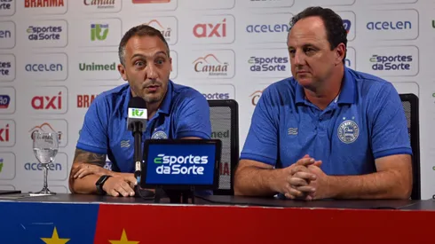 Rogério Ceni, técnico do Bahia e o diretor Cadu Santoro durante entrevista coletiva (Foto: Walmir Cirne/AGIF)