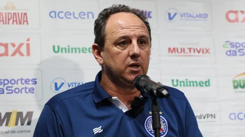 Rogério Ceni fala sobre volta de Acevedo em entrevista coletiva após partida contra o Vasco (Imagem: Letícia Martins/EC Bahia)