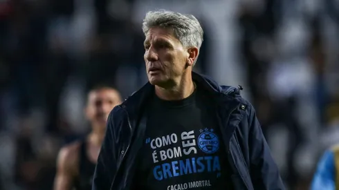 Renato Poratluppi, técnico do Grêmio, durante partida contra o Criciuma, pelo Campeonato Brasileiro.