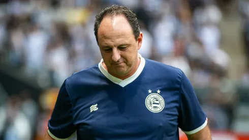 Rogério Ceni, técnico do Bahia, durante partida contra o Atletico-MG, pelo Campeonato Brasileiro.