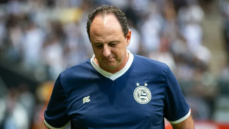 Rogério Ceni, técnico do Bahia, durante partida contra o Atletico-MG, pelo Campeonato Brasileiro.