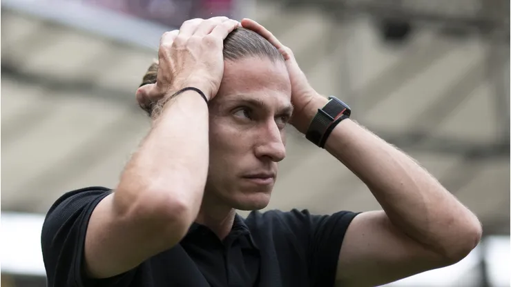 Filipe Luis, técnico do Flamengo, durante partida contra o Juventude (Foto: Jorge Rodrigues/AGIF)