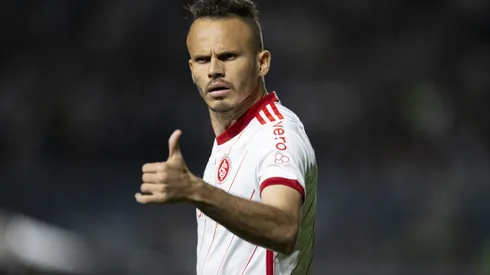 Renê durante confronto contra o Vasco no Brasileirão 2023.