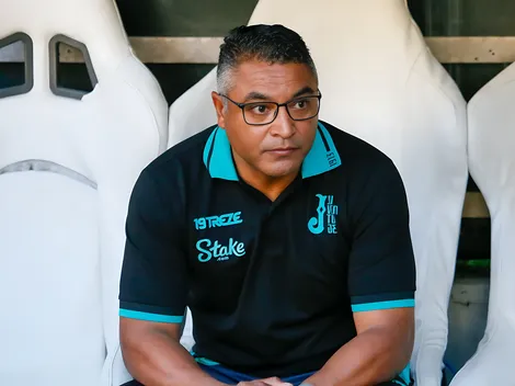 Notícia sobre Roger cai como bomba no Grêmio