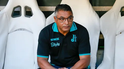 Roger Machado técnico do Juventude durante partida contra o Fortaleza no estádio Castelão pelo campeonato Brasileiro A 2024. Foto: Baggio Rodrigues/AGIF