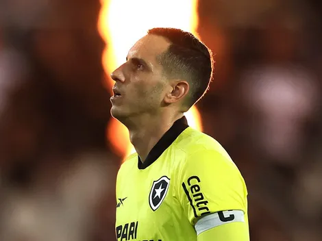 Alex Telles e Gatito Fernández desfalcam Botafogo contra o Bragantino