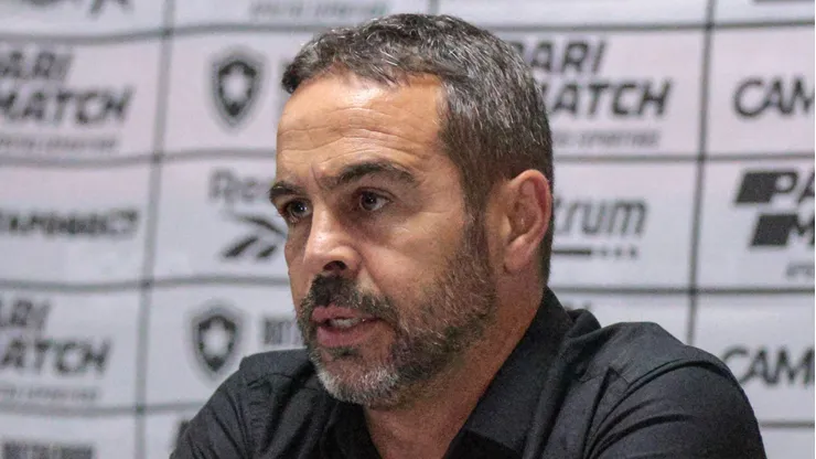 Artur Jorge vira assunto no Palmeiras.