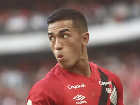 Cuello 'dispara' no Athletico-PR sobre possível racha no elenco