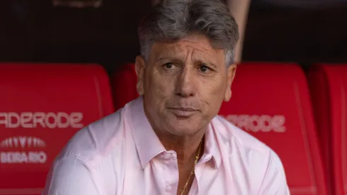 Renato Portaluppi técnico do Grêmio durante partida contra o Internacional no estadio Beira-Rio pelo campeonato Brasileiro A 2024.