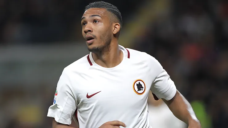 Juan Jesus of AS Roma looks on during the Serie A match between AC Milan and AS Roma at Stadio Giuseppe Meazza on May 7, 2017 in Milan, Italy.